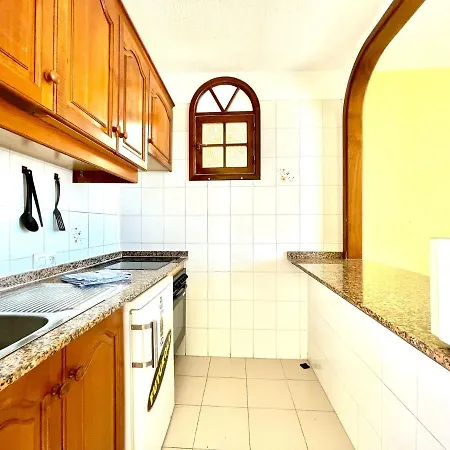 Apartamento Con Bonita Vista, Piscina En Tenerife Sur *